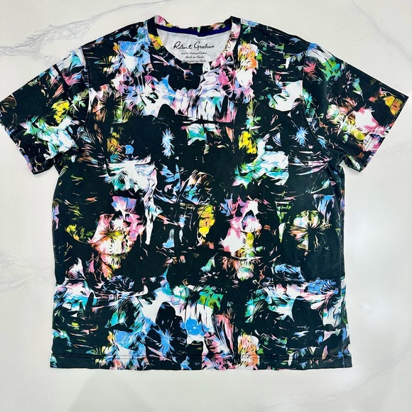 Robert Graham Black and Pink Graphic Tee - Picture 1 of 3